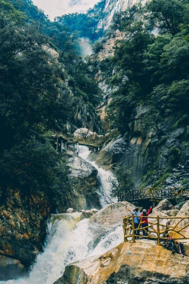 逃离危险禁地